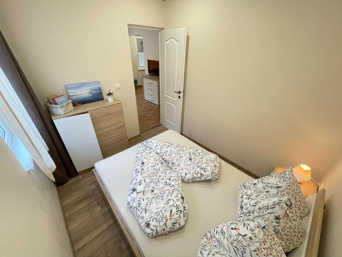 Vadszolo Apartman Balatonmariafurdo Bagian luar foto