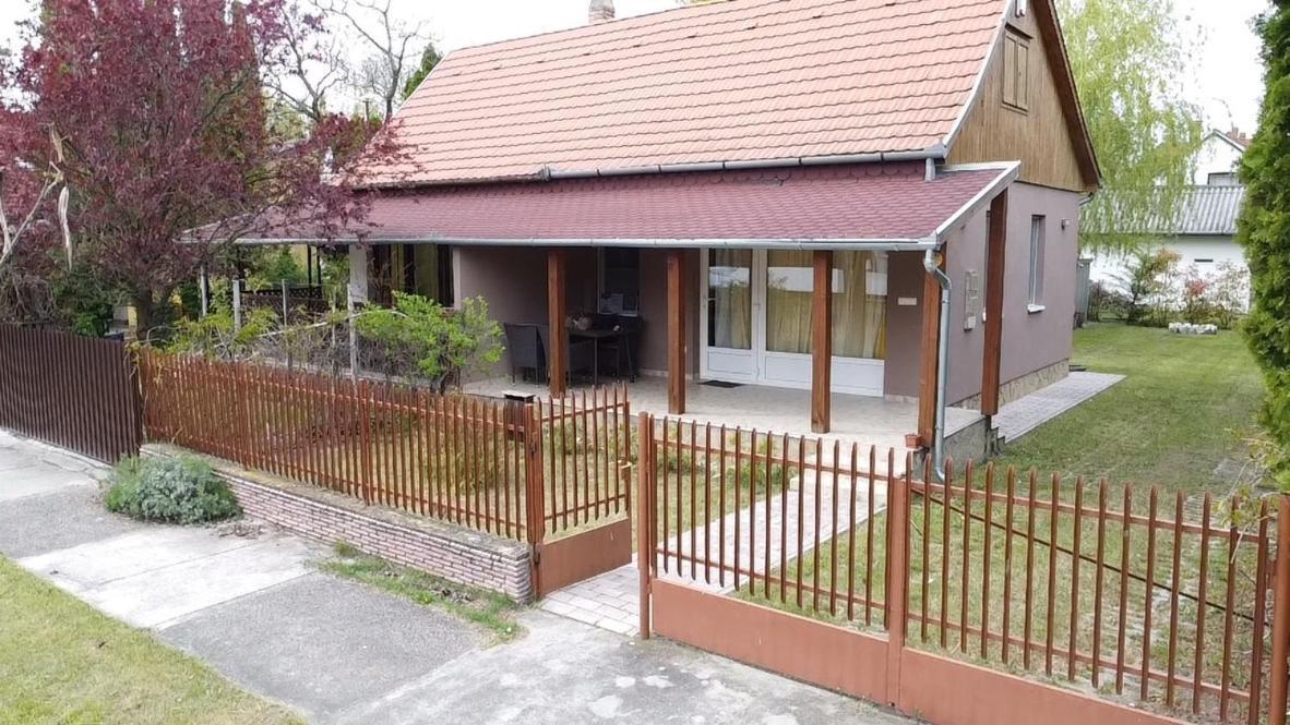 Vadszolo Apartman Balatonmariafurdo Bagian luar foto
